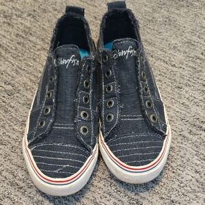 Blowfish Malibu Navy Frayed Slip-On Shoes Excellent Preowned Condition